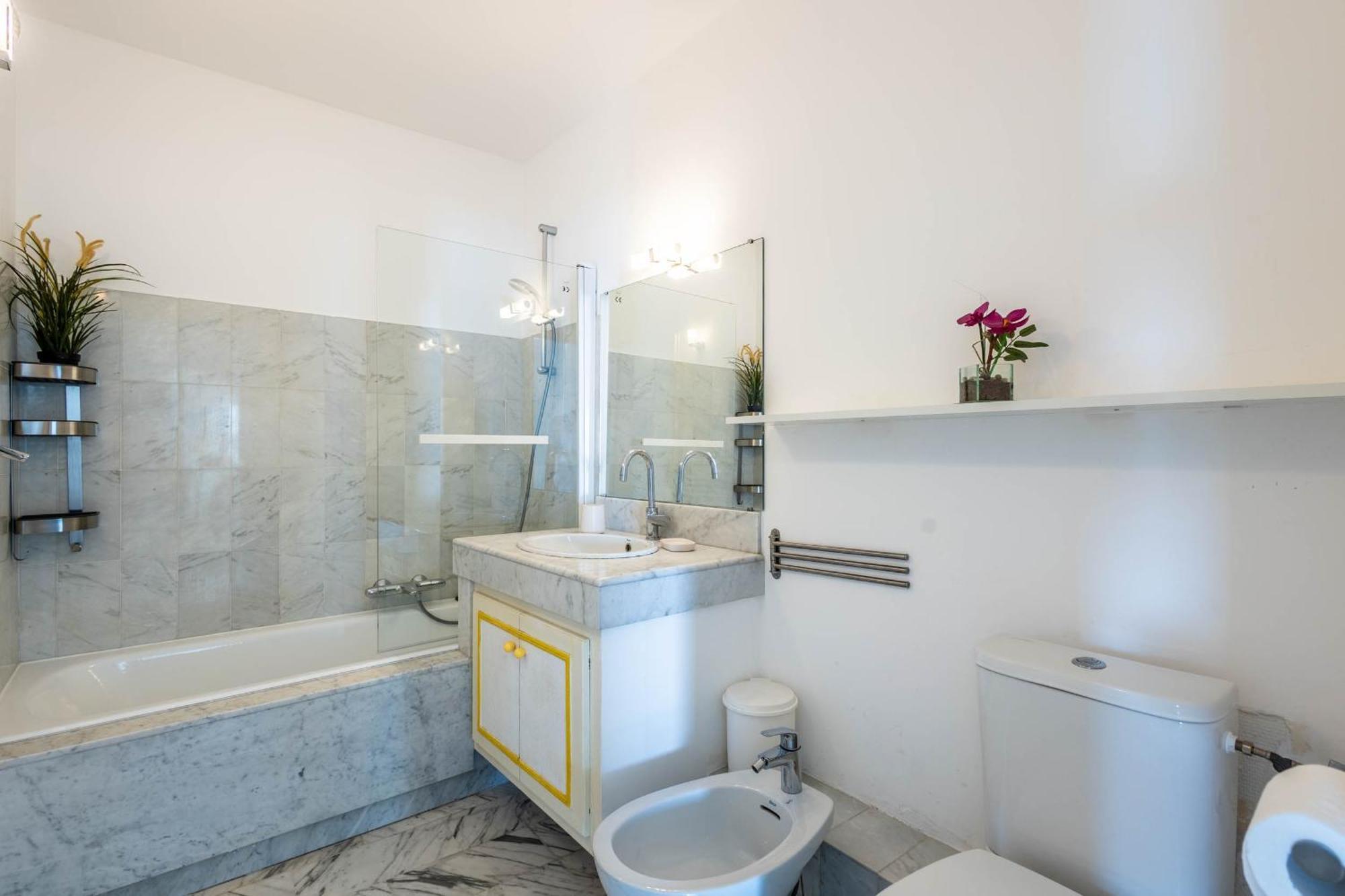 Les Pieds Dans L'eau Pour 6 Personnes A Saint-raphael Apartment *